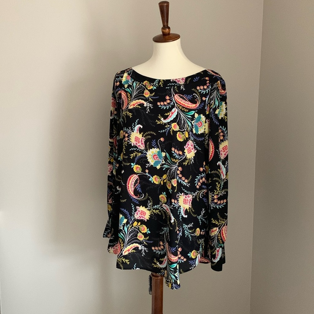 Flowy Loft blouse size XL